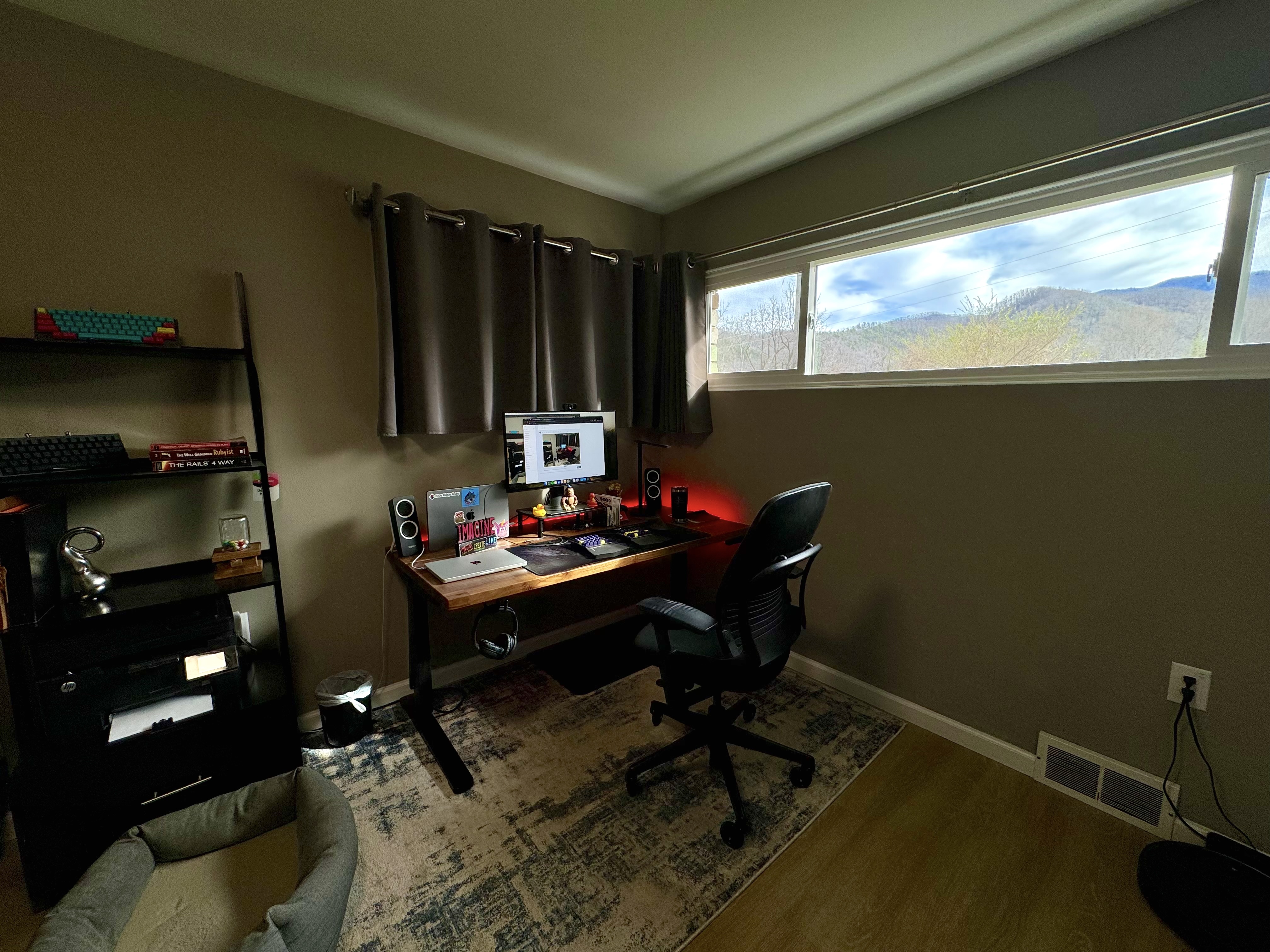 Daniel Nolan's
workspace